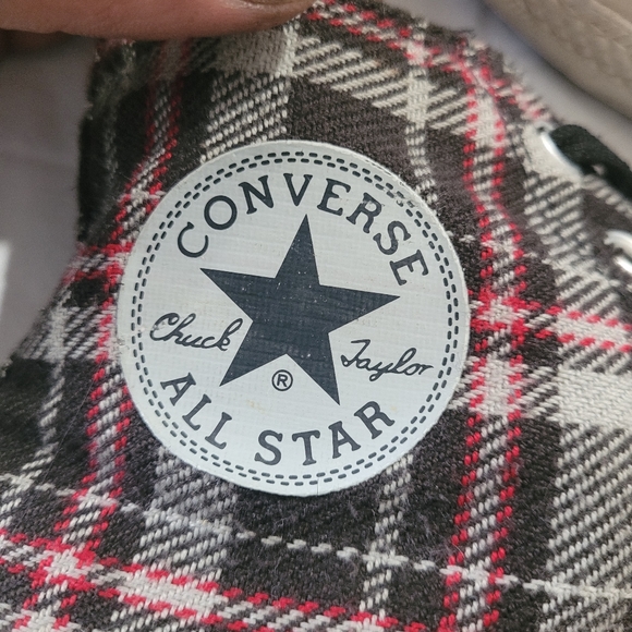 Vintage Y2K Converse Chuck Taylors - Picture 3 of 10